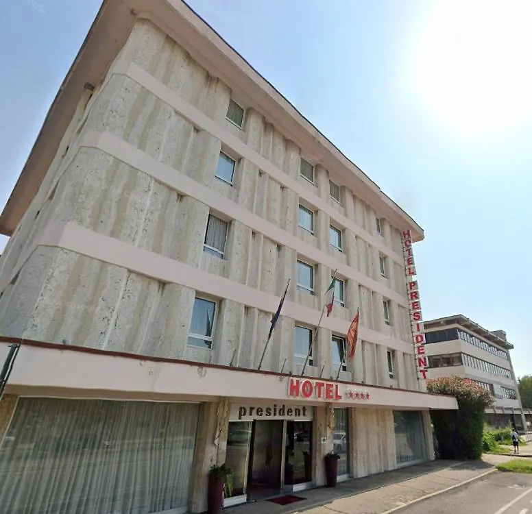 Hotel President Venezia Mestre 4*,