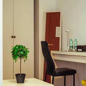 Appia 52 3*, Roma İtalya